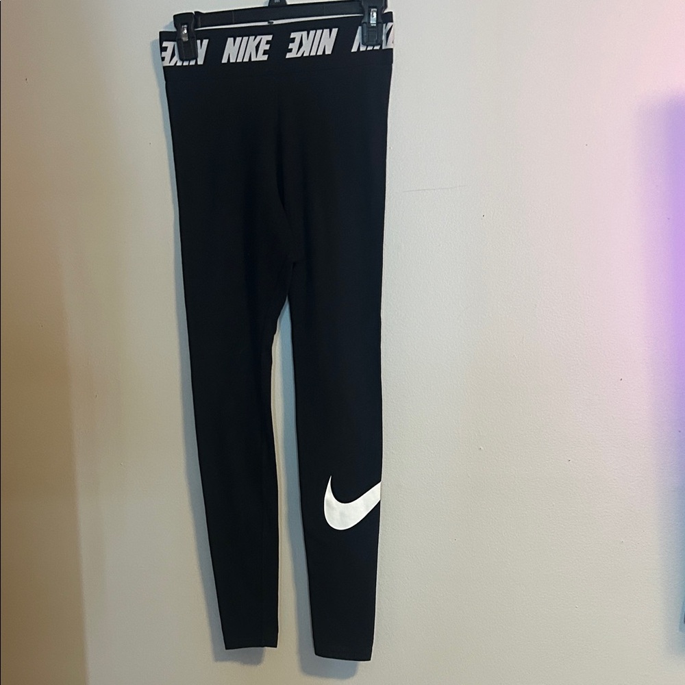 Nike Black Leggings with White Logo - Picture 1 of 4